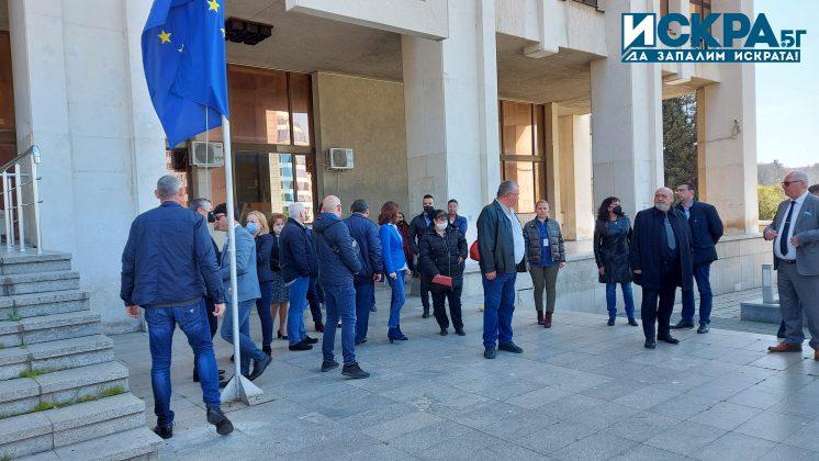 Мълчаливо недоволство на прокурори и следователи в Бургас