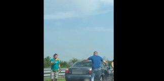 Мъж рита кола на магистрала Тракия