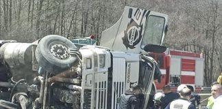 Обърнат тир