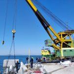 Кран край остров Света Анастасия