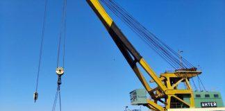 Кран край остров Света Анастасия