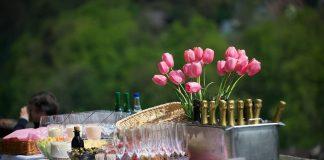 Празнична трапеза