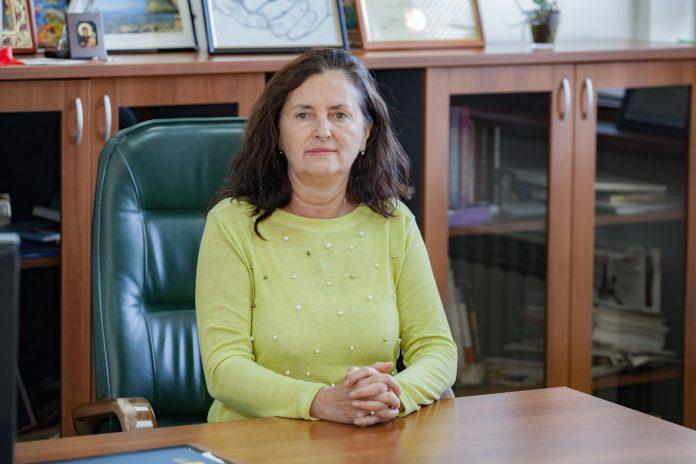 Проф. Даниела Бобева