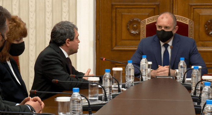 Консултации при президента Румен Радев