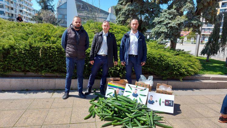 Родолюбива инициатива срещу гейпарада в Бургас