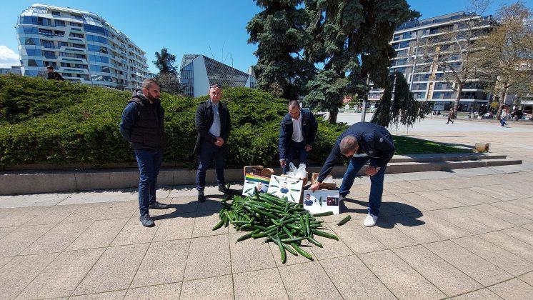 Родолюбива инициатива срещу гейпарада в Бургас