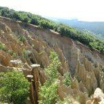 Стобски пирамиди