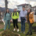 Внуци под наем