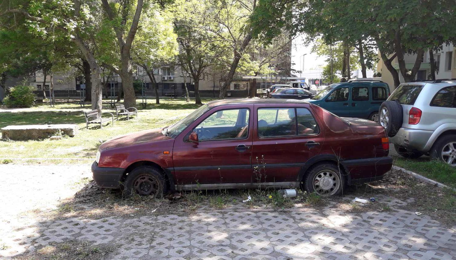 Советский автомобиль искра