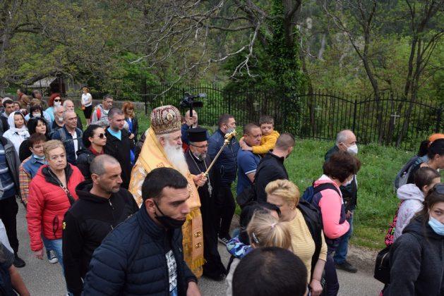 Литийното шествие в Бачковския манастир