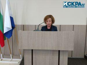 Д-р Златина Радева