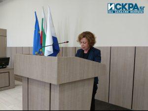 Д-р Златина Радева