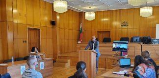 Евгени Узунов