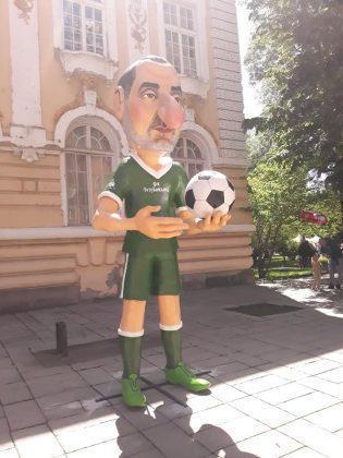 Макети, част от Карнавала в Габрово