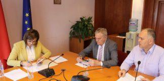 Корнелия Нинова, Румен Петков и Георги Кадиев