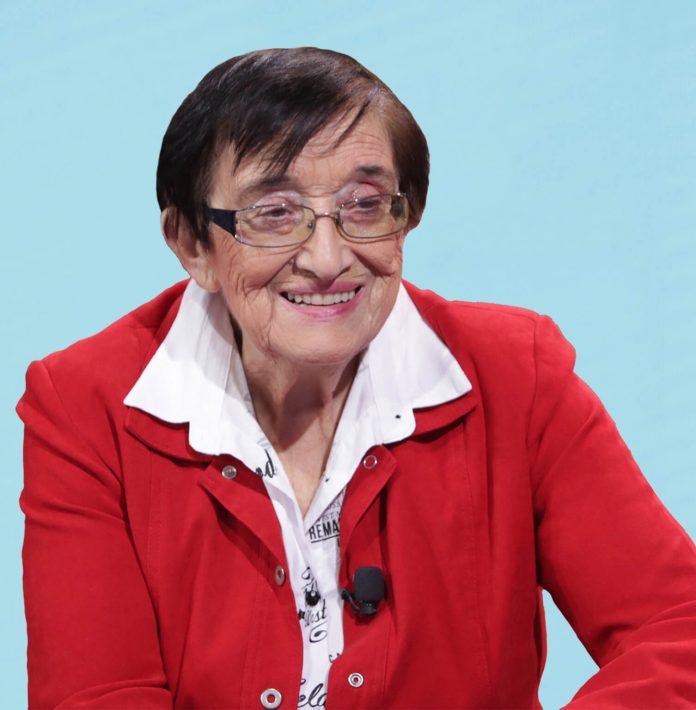 Мика Зайкова