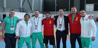 Осем класици