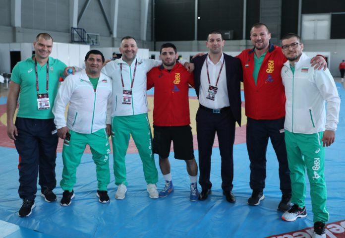 Осем класици