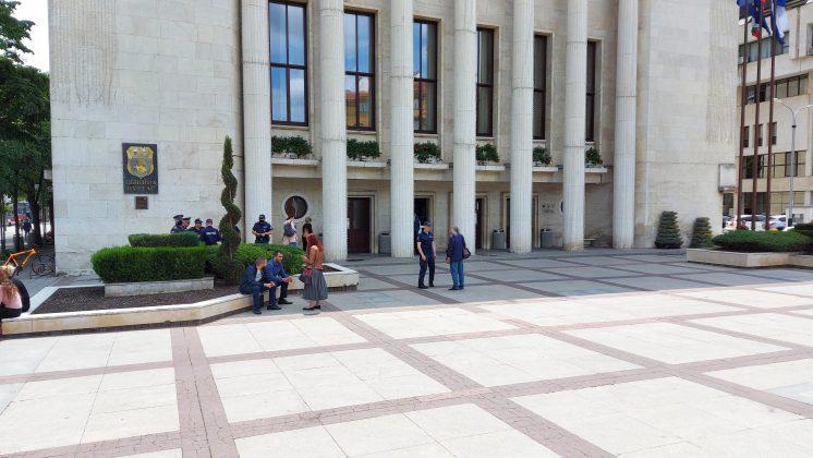 Протест с искане за оставки пред Община Бургас