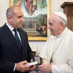 Румен Радев във Ватикана