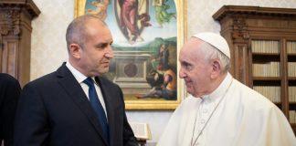 Румен Радев във Ватикана