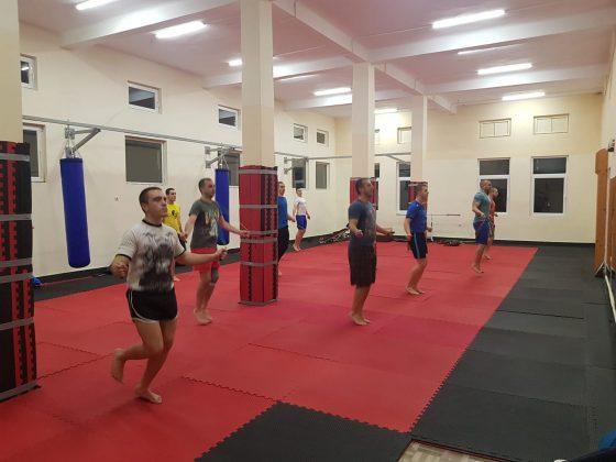 Скачане на въже