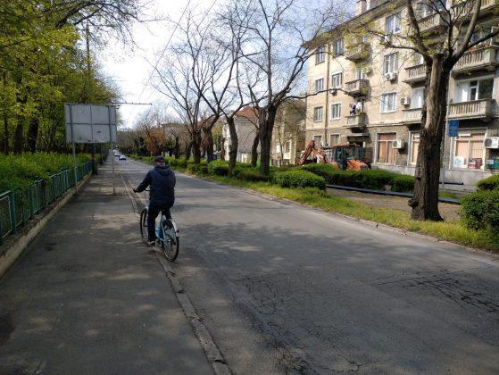 Булевард "Демокрация"