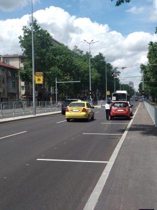 Булевард Демокрация