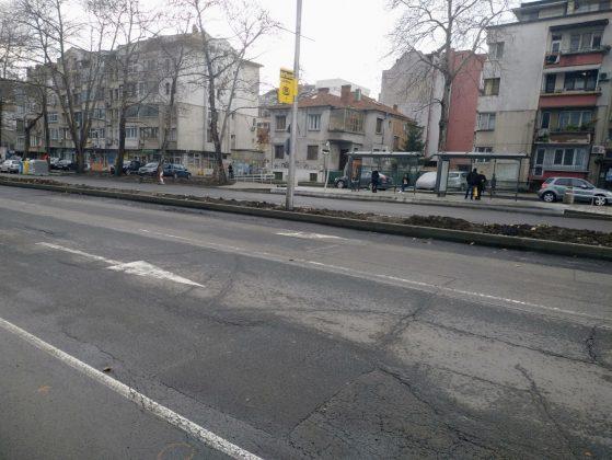 Булевард "Демокрация"