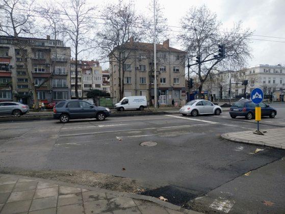 Булевард "Демокрация"