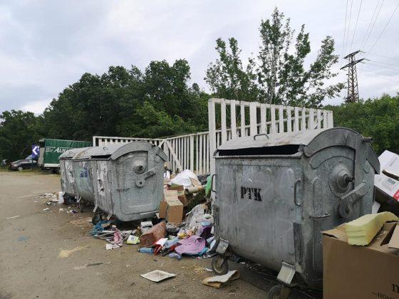 Боклуци край "Корал", "Якото място", "Юг"