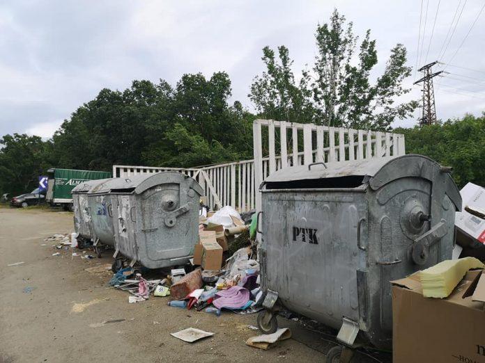 Боклуци край "Корал", "Якото място", "Юг"