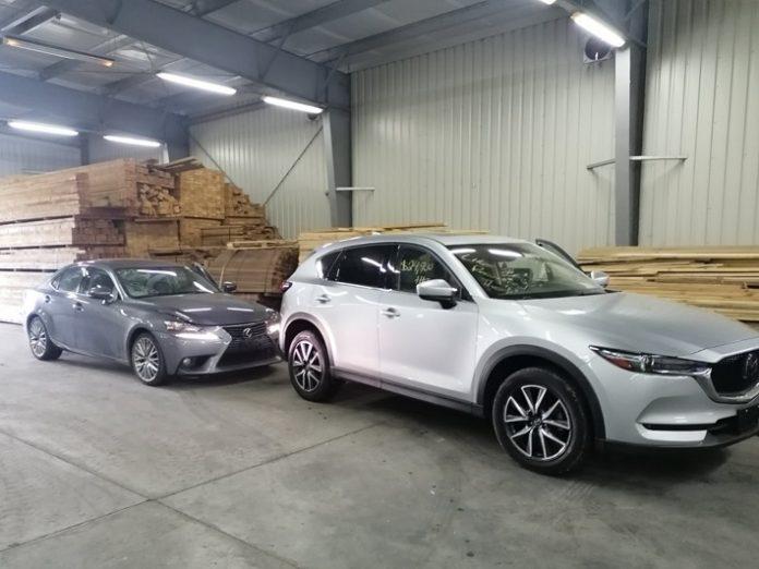 Луксозна кола