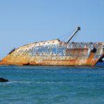 Потъващ кораб