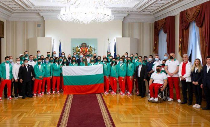 Президентът връчи националния флаг на българските олимпийци