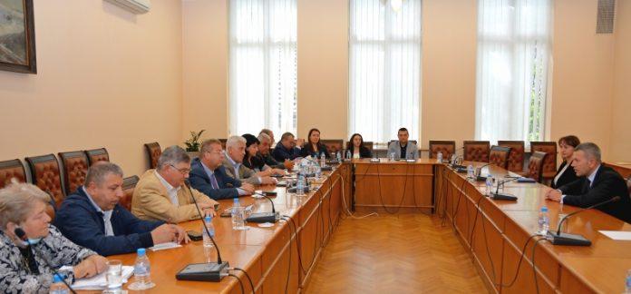 Среща между представители на автобусния бранш и служебния ресорен министър Георги Тодоров