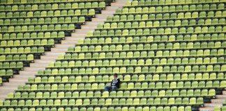 Стадион, места.