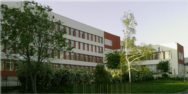 СУ "Никола Вапцаров" в Айтос