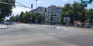 Булевард "Демокрация"