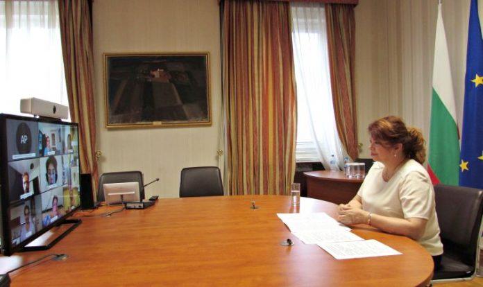 Илияна Йотова