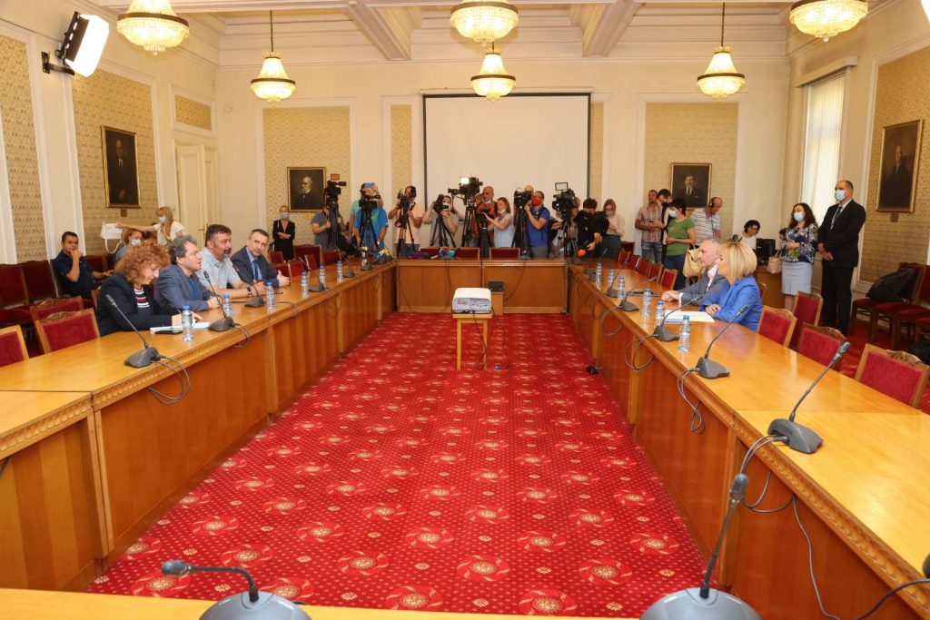 Консултация между ИТН и "Израви се.БГ! Ние идваме"