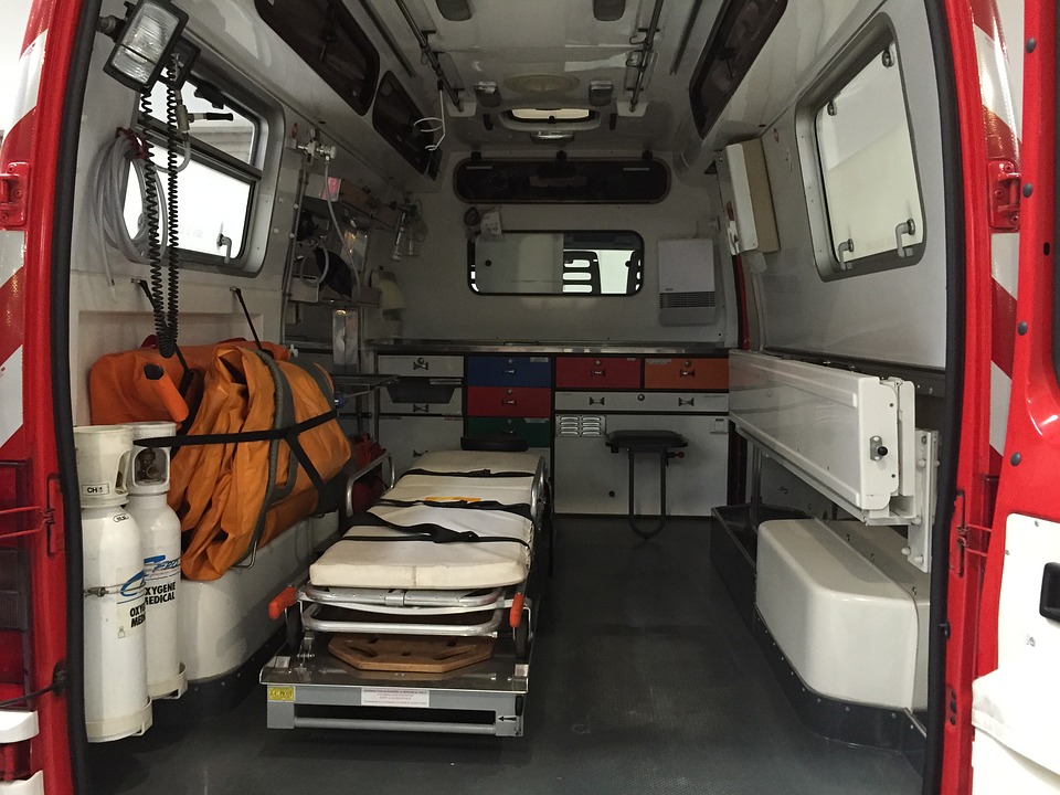 Мъж и жена са в болница след катастрофа в Русе