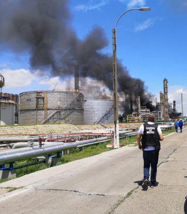 Пожар в Petromidia Refinery