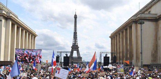 Протест във Франция