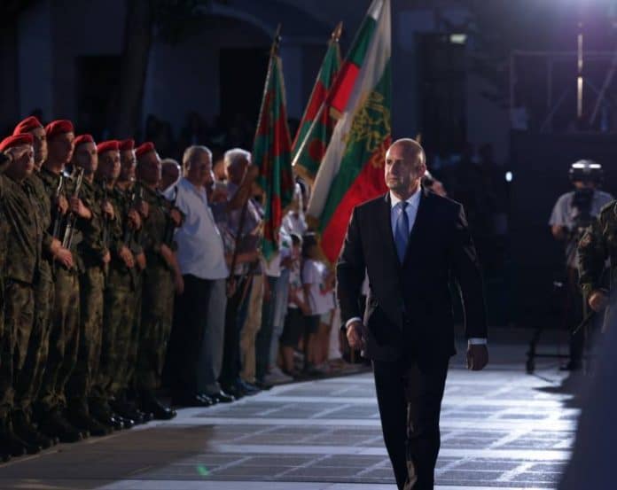 Румен Радев в Карлово