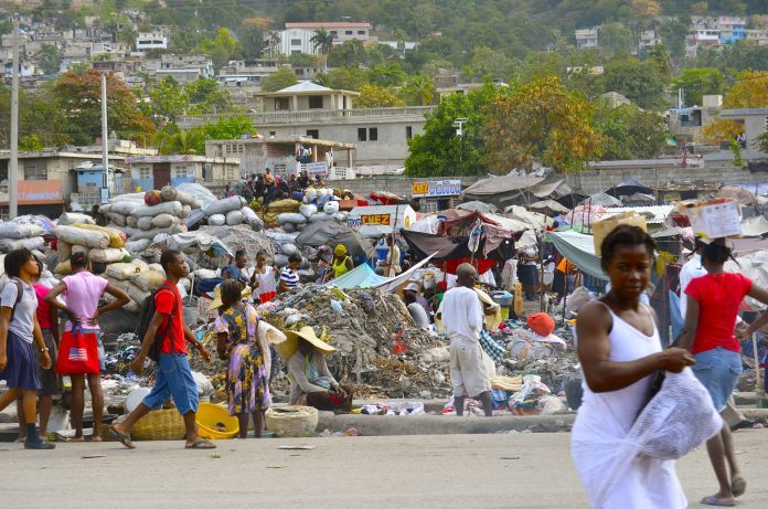 Хаити, помощ, хора.