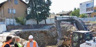 Инспекция на ремонта на жп гарата в Белово