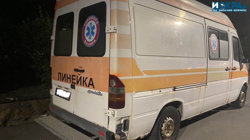 Линейка се е сблъскала с внезапно изскочил кон в Кюстендилско