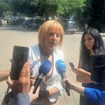 Мая Манолова