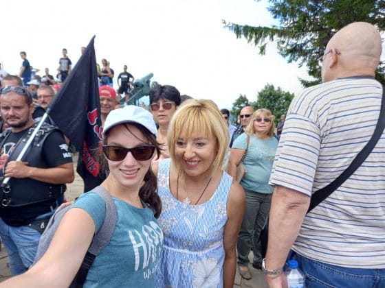 Мая Манолова